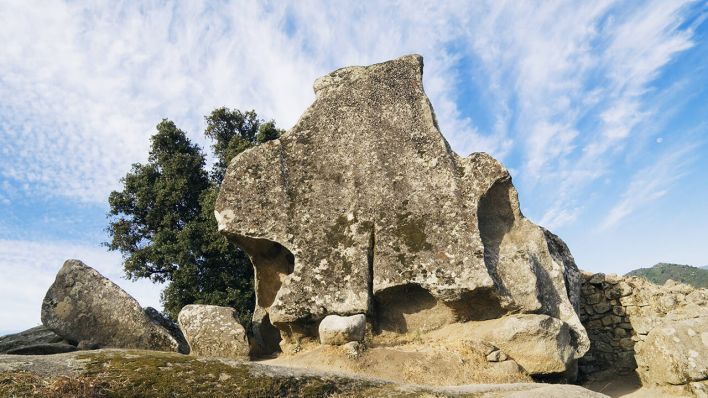 Archäologische Fundstätte der Jungsteinzeit, Filitosa, Korsika, Frankreich © imago/imagebroker