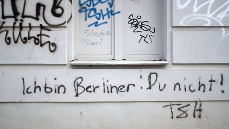 Graffiti in Berlin © IMAGO / IPON