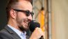 Jan lacht als Olli ins Publikum steigt © radioeins