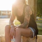 Frau mit Tattoos © imago/Photocase