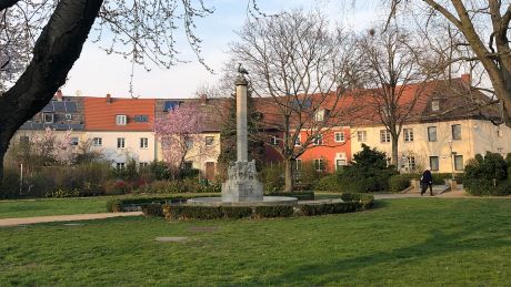 Adolf-Scheidt-Platz