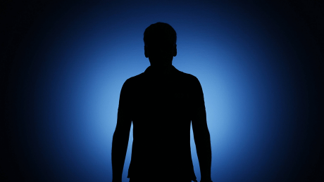 Die Silhouette eines Mannes © imago/photothek