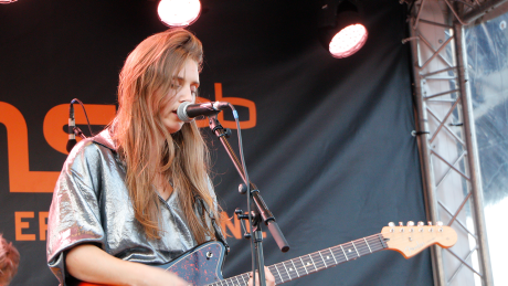 Linn Koch-Emmery beim radioeins-Parkfest 2019 Linn Koch-Emmery beim radioeins-Parkfest 2019