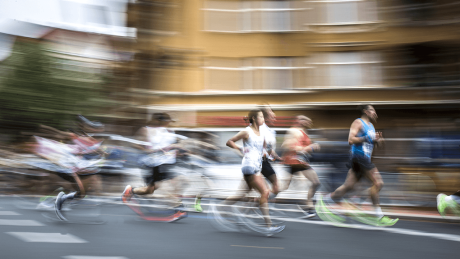 Marathon-Läufer in Berlin © imago images/photothek