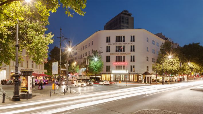 Cinema Paris außen