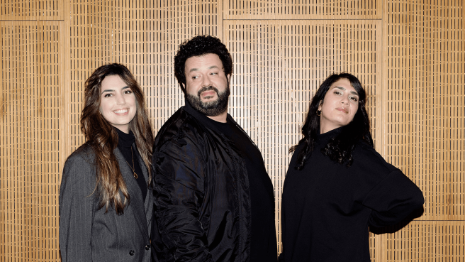 Oliver Polak zusammen mit Fatma Aydemir und Aya Jaff © Gerald von Foris