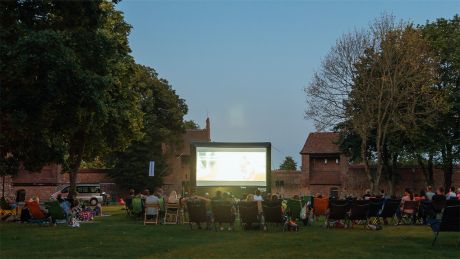 Open Air Sommerkino vom Kino Astoria