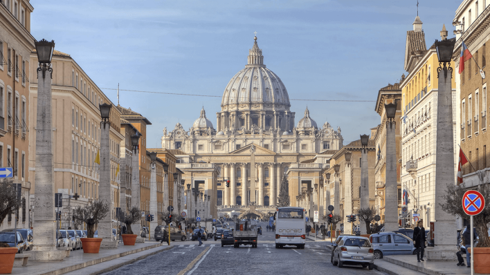 Blick auf den Petersdom in Rom © imago images/Joana Kruse