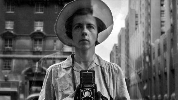 Aufnahme von Vivian Maier im Film "Finding Vivian Maier" aus dem Jahr 2013