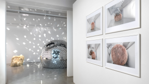 Alex Schwedes "The Third Thing" in der Galerie Barbara Thumm (Ausstellungsansicht)