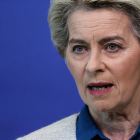 EU-Kommissionspräsidentin Ursula von der Leyen gibt am 18.05.2022 ein Statement vor der Presse © imago images/ZUMA Wire