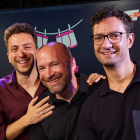 Felix Heller und Ricardo Frenzel Baudisch zusammen mit dem Regisseur und Autor Johannes Kram © radioeins/Jochen Saupe