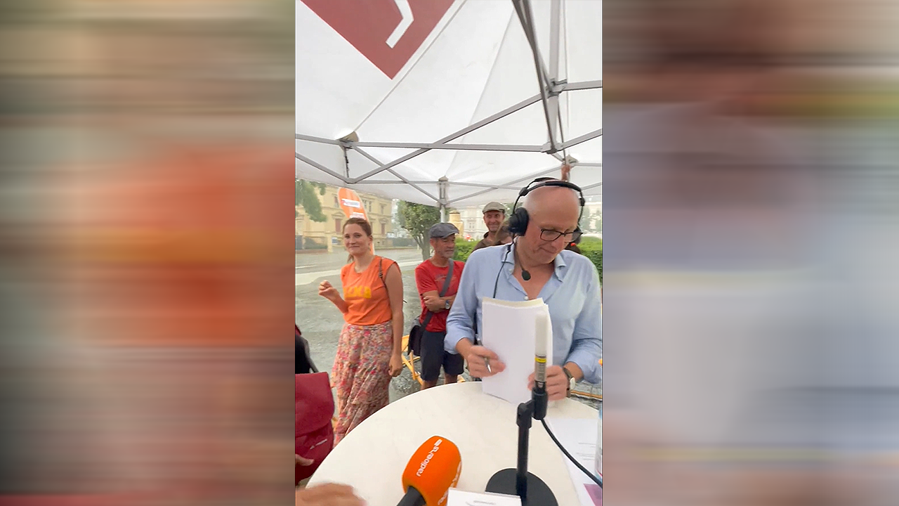 Straßenkrimi im Unwetter