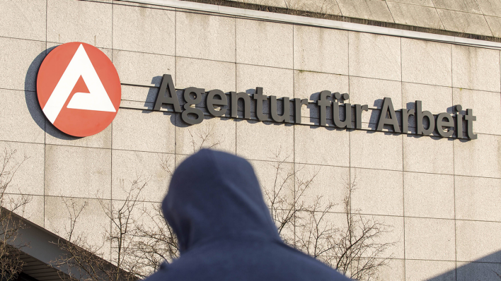 Agentur für Arbeit © IMAGO / Future Image