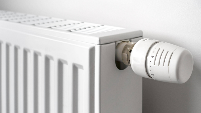 Nahaufnahme eines thermostatischen Heizkörperventils
