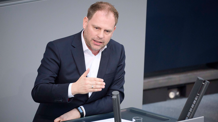 Christoph Meyer (FDP) bei einer Sitzung des Deutschen Bundestags im Mai 2022 © IMAGO / Christian Spicker