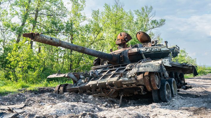 Zerstörter Panzer © IMAGO / Pacific Press Agency