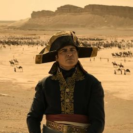 Joaquin Phoenix in "Napoleon" © Apple