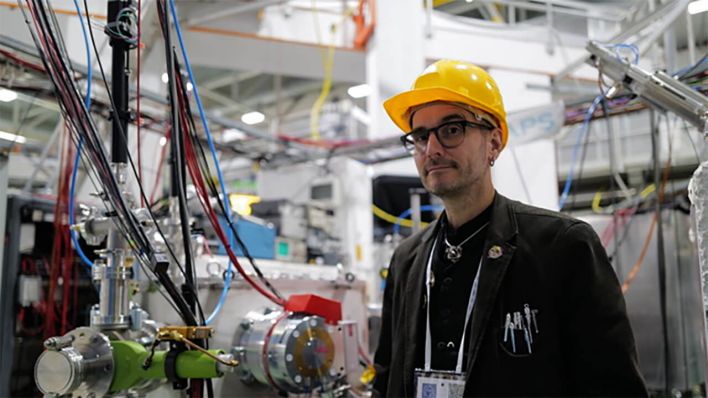 Dr. Mark Benecke am CERN
