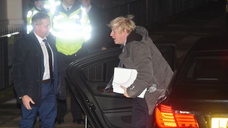 Boris Johnson - Ankunft beim Covid-Untersuchungsausschuss © IMAGO / Martin Dalton
