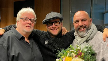 Serdar zusammen mit Bent und Jürgen im Studio © radioeins