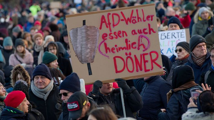 Demonstration gegen Rechts im Berliner Regierungsviertel am 21.01.2024 © imago images/Stefan Trappe