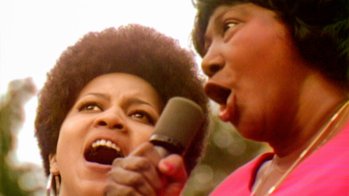 Mavis Staples & Mahalia Jackson