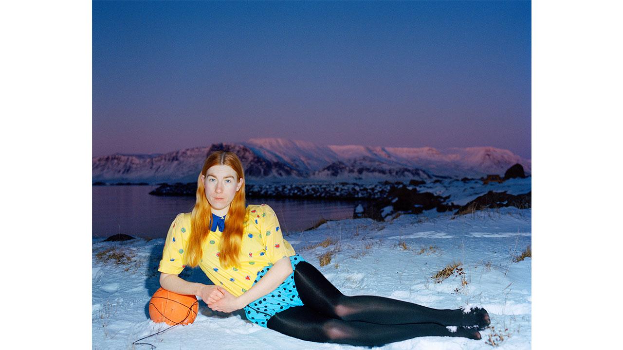 Emma Sarpaniemi: When You Look at The Mountains, They Don't Have Any Problems, 2024, Fotografie
