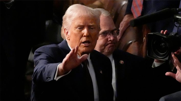 Präsident Donald Trump nach der Kongresssitzung im Kapitol in Washington © picture alliance / ASSOCIATED PRESS | Alex Brandon