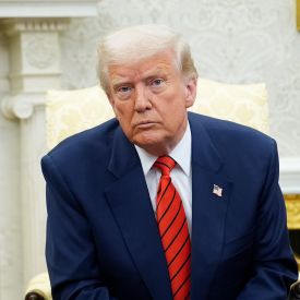 Washington: Donald Trump am 13.3.2025 im Oval Office © picture alliance/Consolidated News Photos