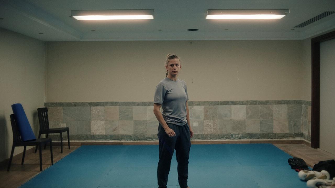 Florentina Holzinger in "Mond" © Grandfilm