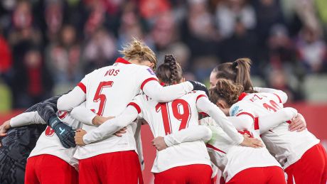 Das polnische Frauenfußballteam bei einem Spiel gegen Nordirland (UEFA WOMEN'S NATIONS LEAGUE) © IMAGO/Newspix