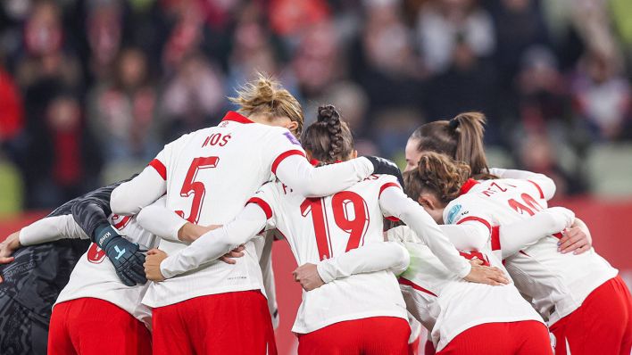 Das polnische Frauenfußballteam bei einem Spiel gegen Nordirland (UEFA WOMEN'S NATIONS LEAGUE) © IMAGO/Newspix