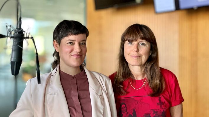 Christiane Falk zusammen mit Liv Solveig (li.) © radioeins/Chris Melzer