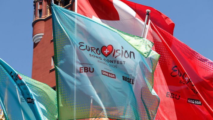 Eurovision Song Contest in Basel - ESC-Fahnen wehen im Wind