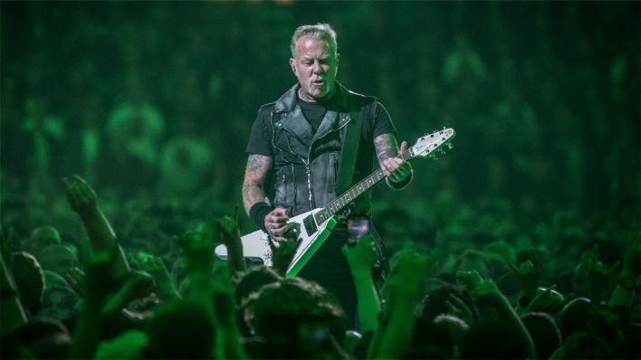 James Hetfield von Metallica live in concert © picture alliance / Gonzales Photo/Thomas Rasmussen | Gonzales Photo/Thomas Rasmussen James Hetfield von Metallica live in concert © picture alliance / Gonzales Photo/Thomas Rasmussen | Gonzales Photo/Thomas Rasmussen