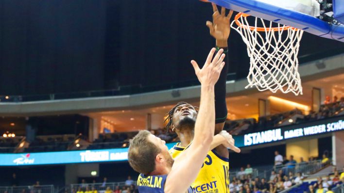 ALBA Berlin vs. EWE Baskets Oldenburg