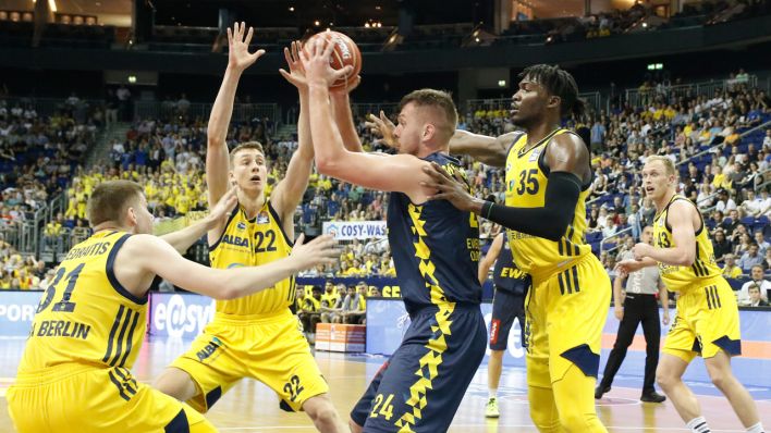 ALBA Berlin vs. EWE Baskets Oldenburg