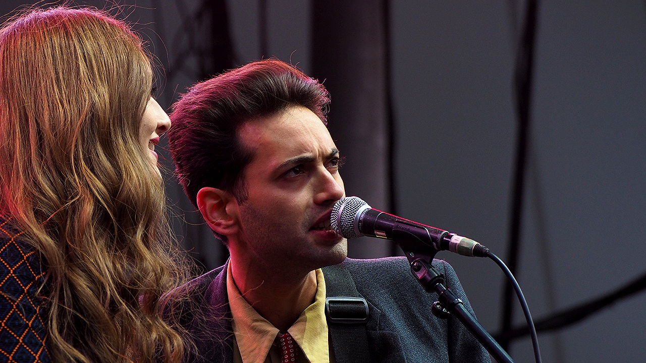 Kitty, Daisy & Lewis