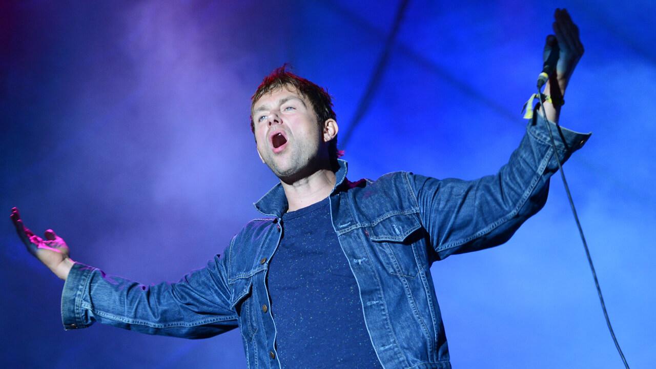 Damon Albarn (Blur) auf dem Gelände des ehemaligen Flughafens Tempelhof (06.09.2013)