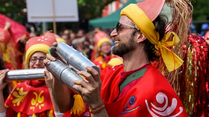 Impressionen des bunten Straßenumzugs © radioeins/Frederic Schweizer