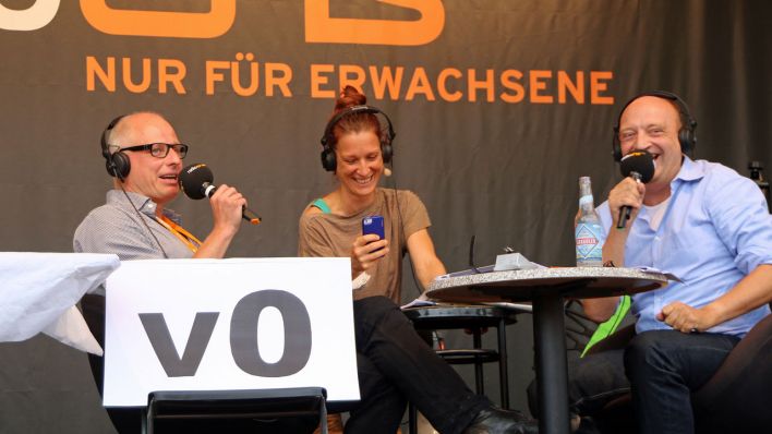 Volker Wieprecht, Redakteurin Susanne Wündisch und Robert Skuppin beim Duell © radioeins