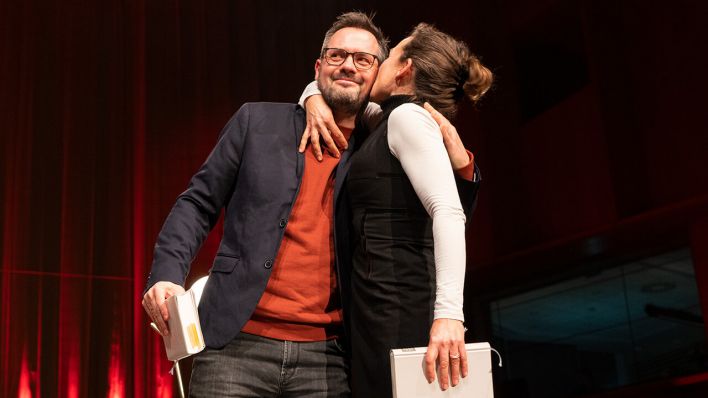 Juli Zeh und Simon Urban lesen aus "Zwischen Welten"
