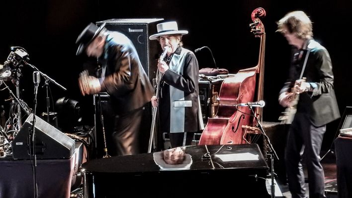 Bob Dylan & His Band (Live, 2017)