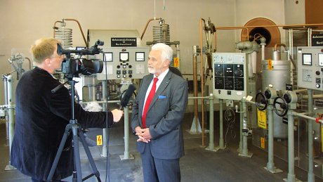 Interview mit Deutschlandradio-Intendant Willi Steul im Antennenhaus des Nordwestmastes der Sendestation Berlin-Britz Interview mit Deutschlandradio-Intendant Willi Steul im Antennenhaus des Nordwestmastes der Sendestation Berlin-Britz