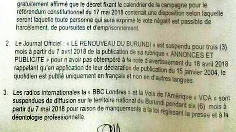 Les radios internationales la BBC Londres et la Voix de l' Amérique sont suspendues de diffusion sur le territoire national du Burundi pendant six mois à partir du 7 mai 2018. Les radios internationales la BBC Londres et la Voix de l' Amérique sont suspendues de diffusion sur le territoire national du Burundi pendant six mois à partir du 7 mai 2018.