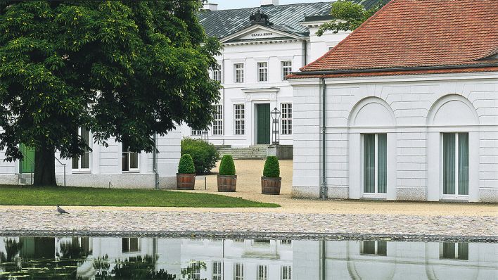 Schlossensemble Neuhardenberg © Toma Babovic