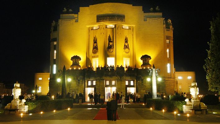 Staatstheater Cottbus, Großes Haus © Marlies Kross Staatstheater Cottbus, Großes Haus © Marlies Kross